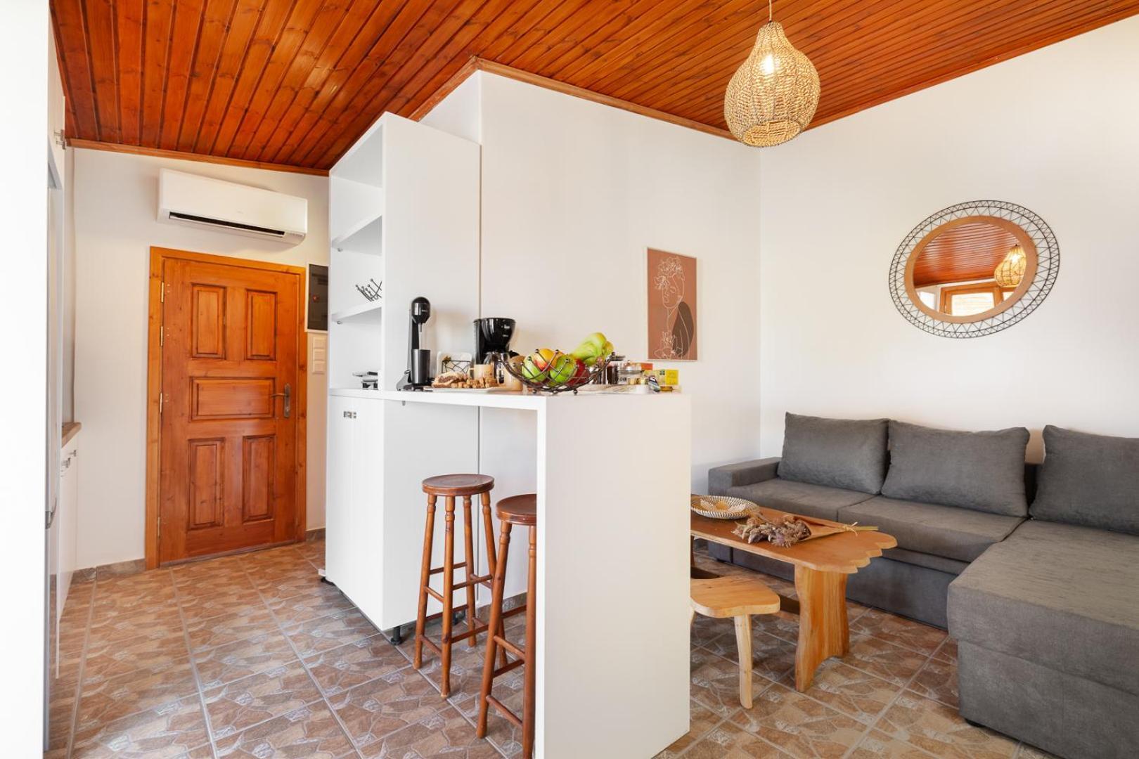Caldera Close To The Port, Airport & Athens Rafina  Exterior photo