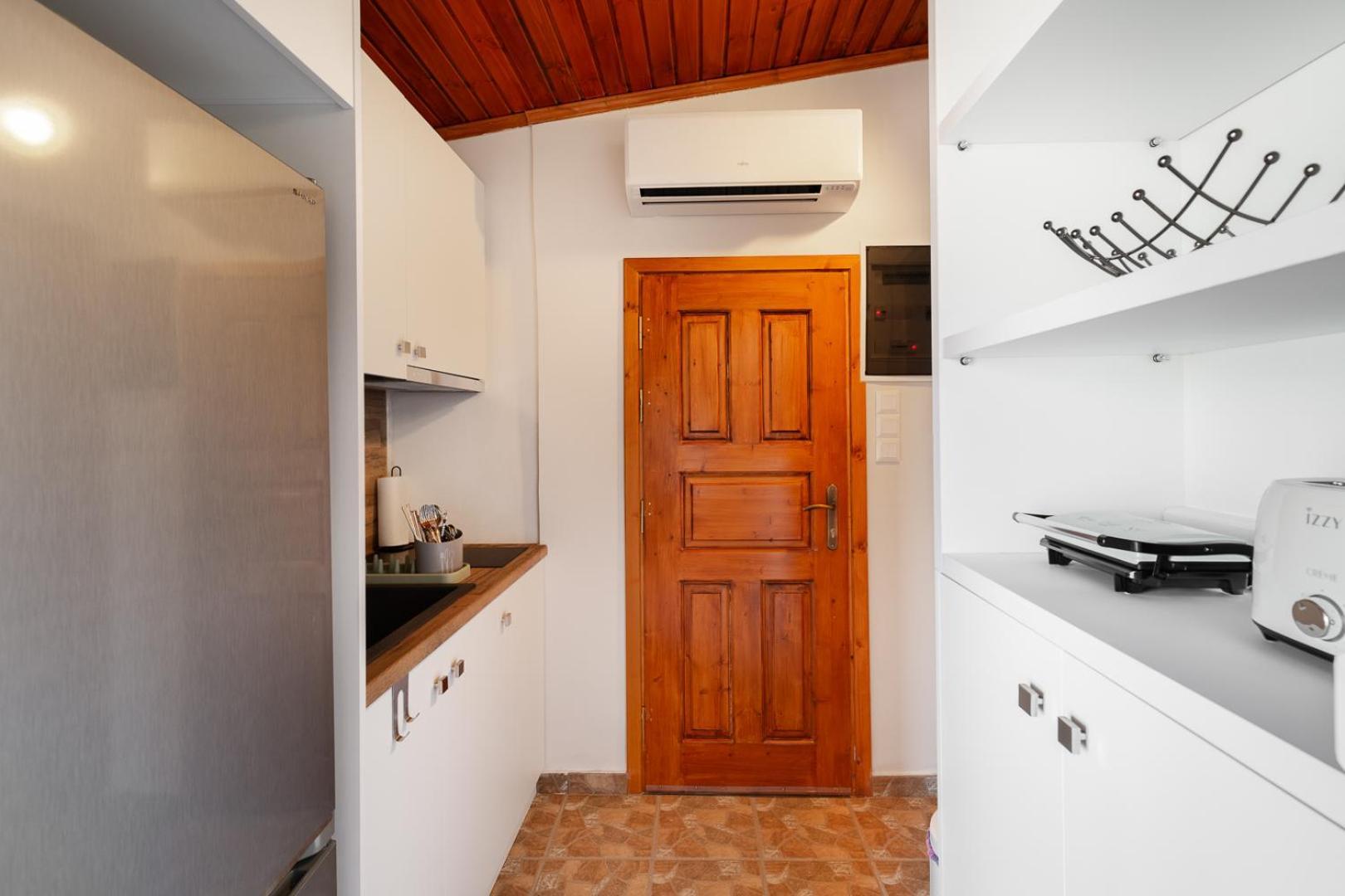 Caldera Close To The Port, Airport & Athens Rafina  Exterior photo
